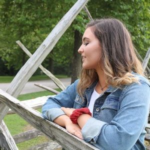 Meet your Posher, Rachel